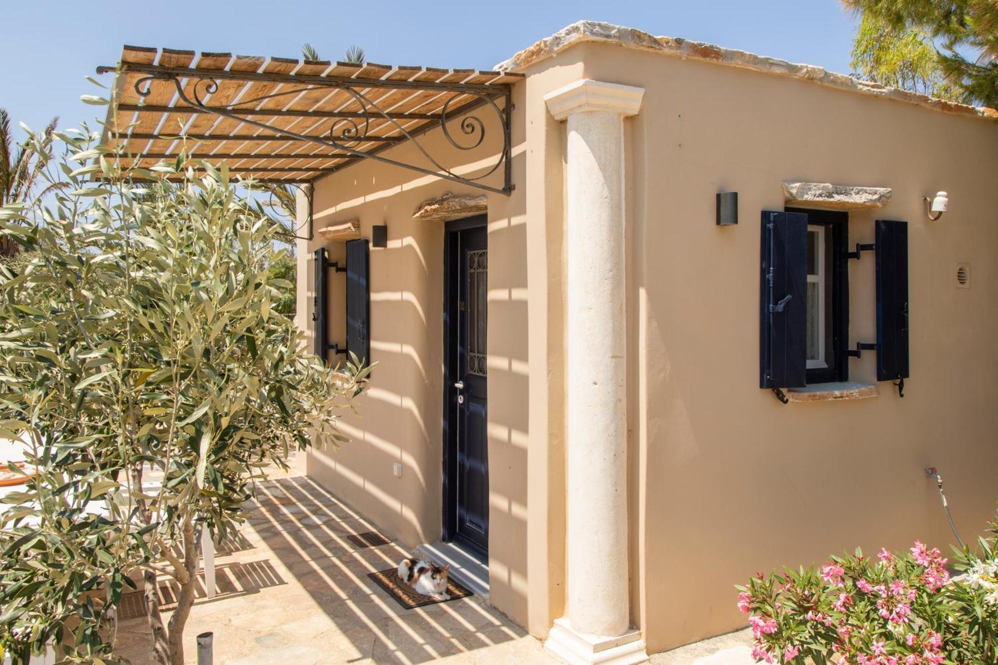K Homes-Family Stone Suite Tinos Ngoại thất bức ảnh